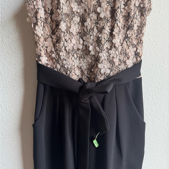 EVA FRANCO {Anthropologie} ‘Amelia’ Floral Jumpsuit - Picture 4 of 16